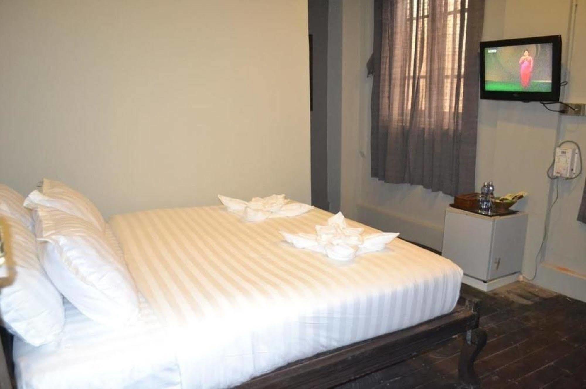 Hotel @ Yangon Heritage Esterno foto