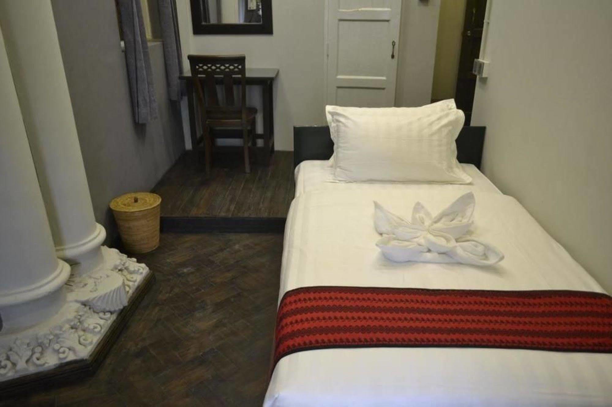 Hotel @ Yangon Heritage Esterno foto