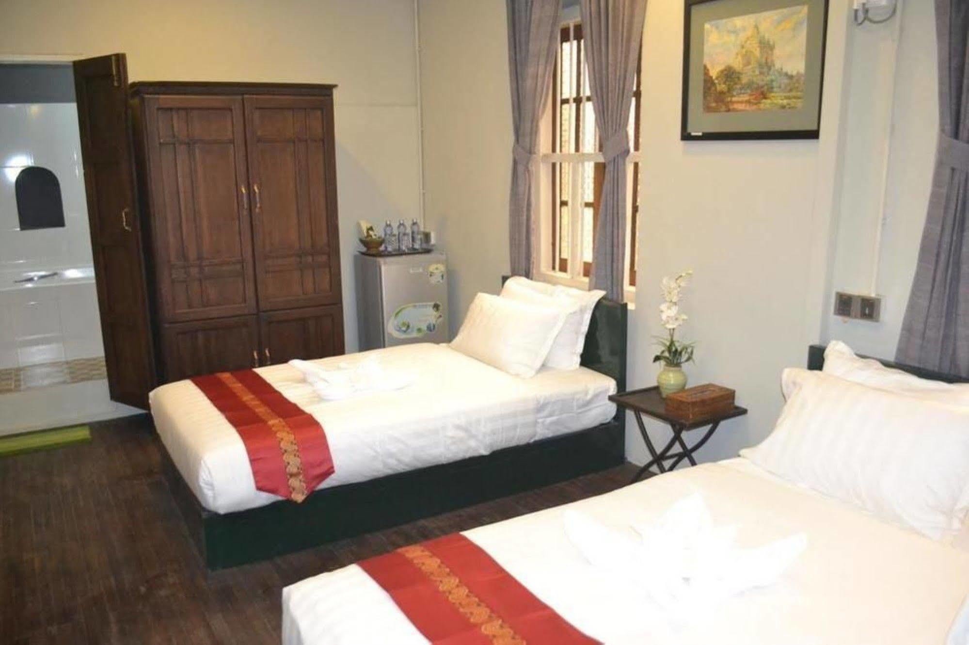 Hotel @ Yangon Heritage Esterno foto