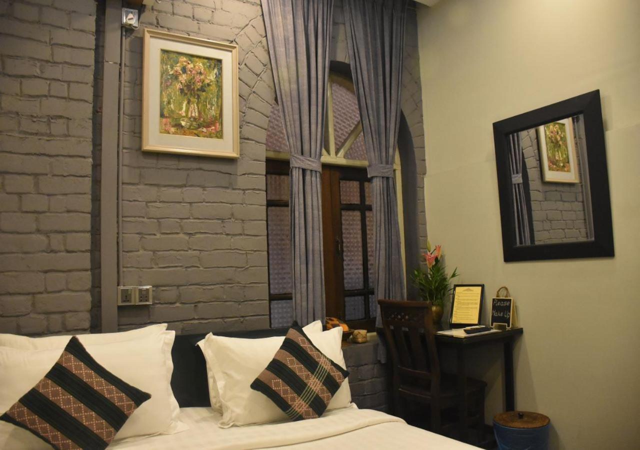 Hotel @ Yangon Heritage Esterno foto