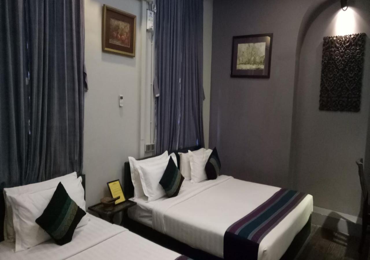 Hotel @ Yangon Heritage Esterno foto